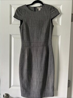 Classic Grey Cap-Sleeve Pencil Dress